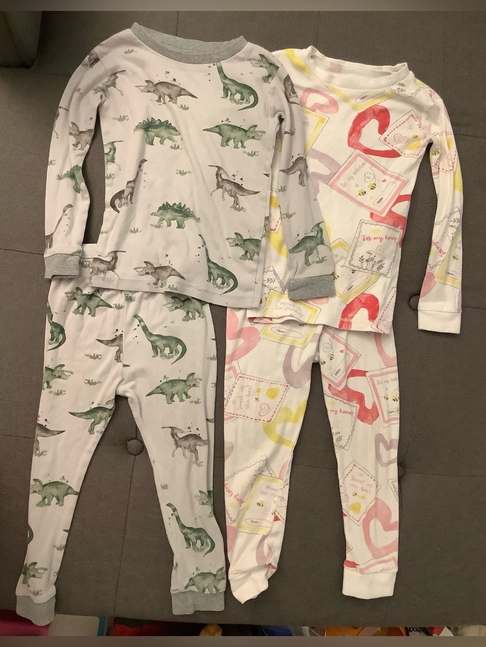 Burt’s bees kids 3T toddler organic cotton pajama 2 sets long sleeves & pants
